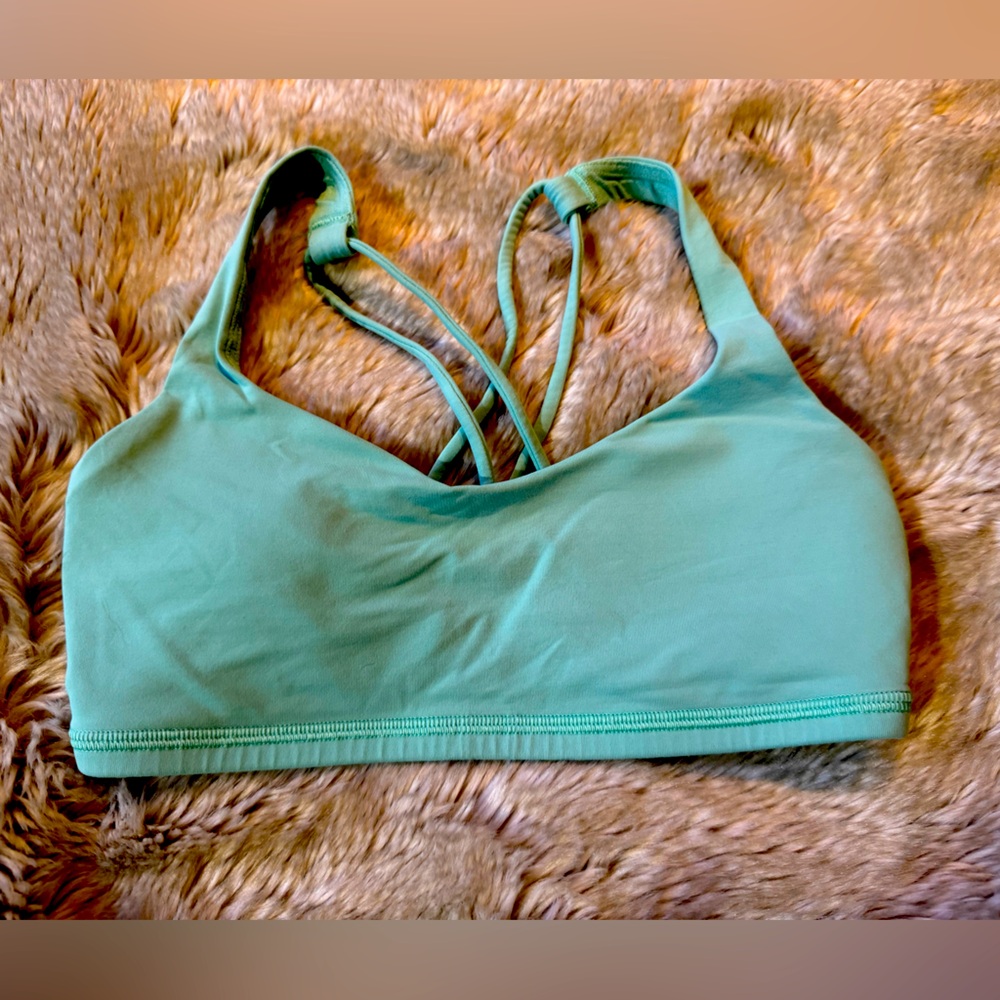 Lululemon bra